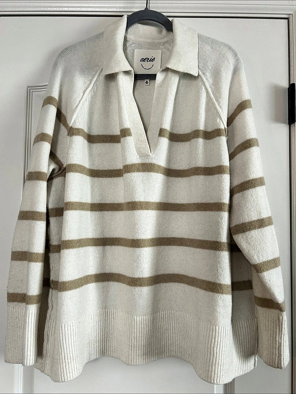 Aerie Striped Polo Sweater V-Neck White & Beige Size Small